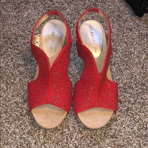 Red Anne Klein wedges NEVER WORN